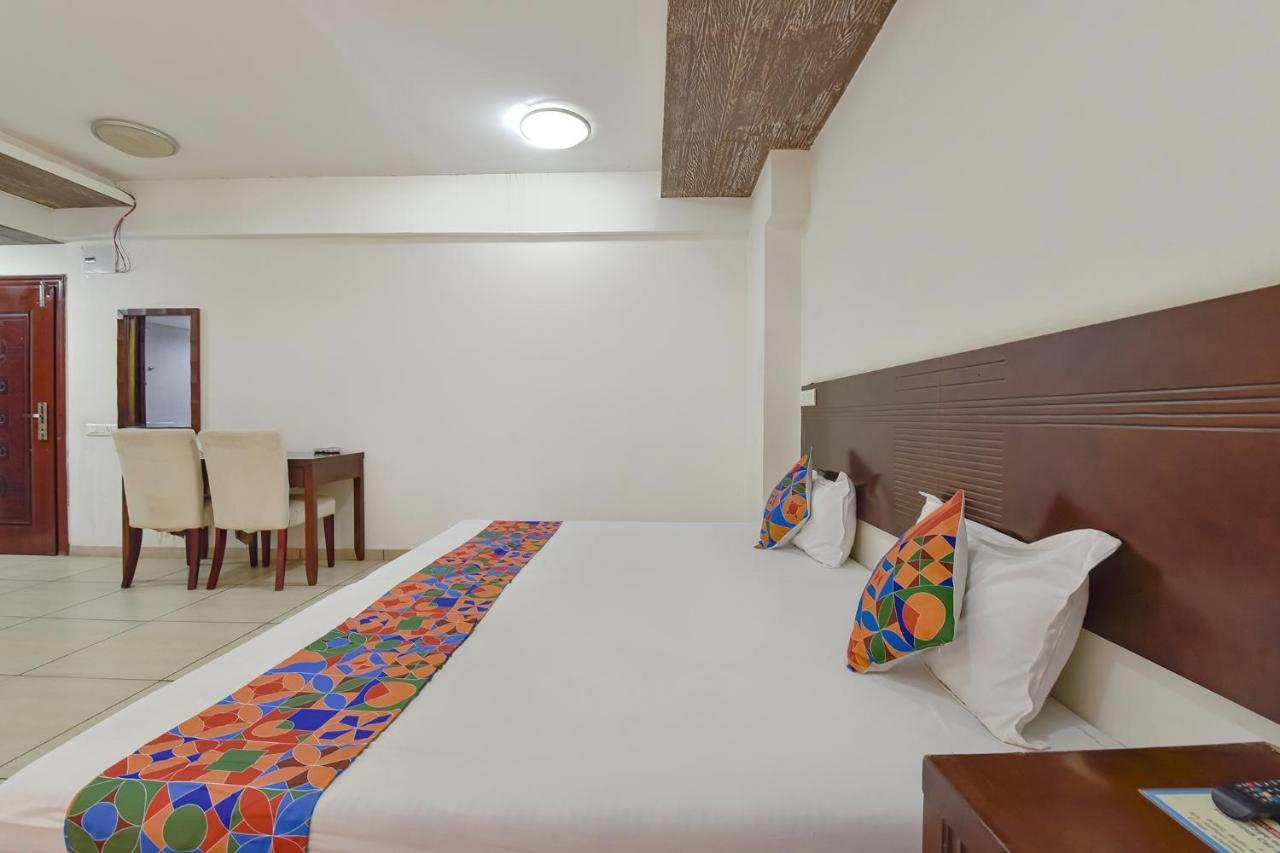 Fabhotel Gl Residency - Satellite Ахмедабад Екстер'єр фото